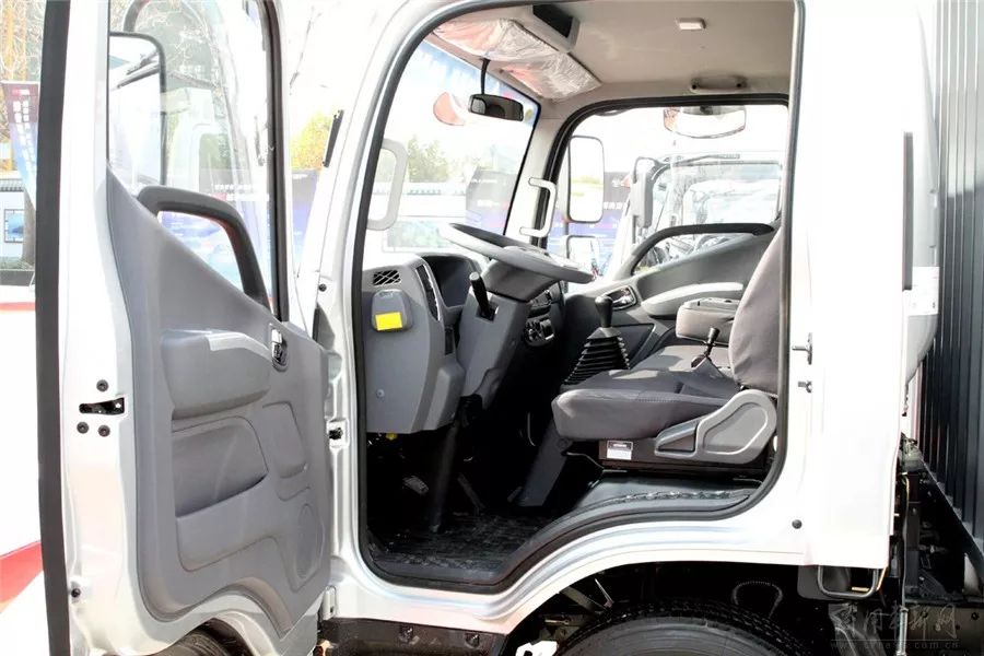 奥铃速运4.2米试驾,试驾奥铃捷运视频