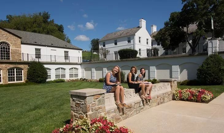 美国寄宿中学特色介绍,美国女子寄宿学校排名