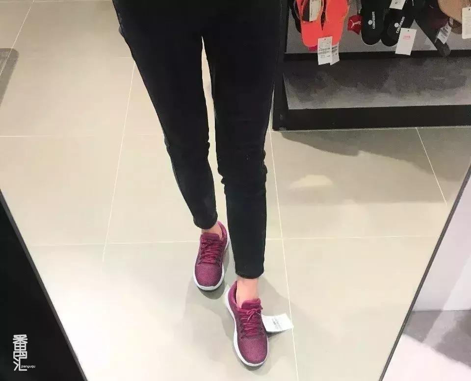 唯品会的匡威旗舰店,匡威线下店铺