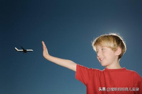 我该如何帮孩子走出青春期抑郁,孩子青春期叛逆可能是抑郁的表现