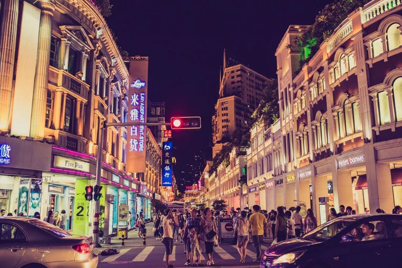 厦门中山路，多次改造升级，为何仍被吐槽失去特色，本地人很少去