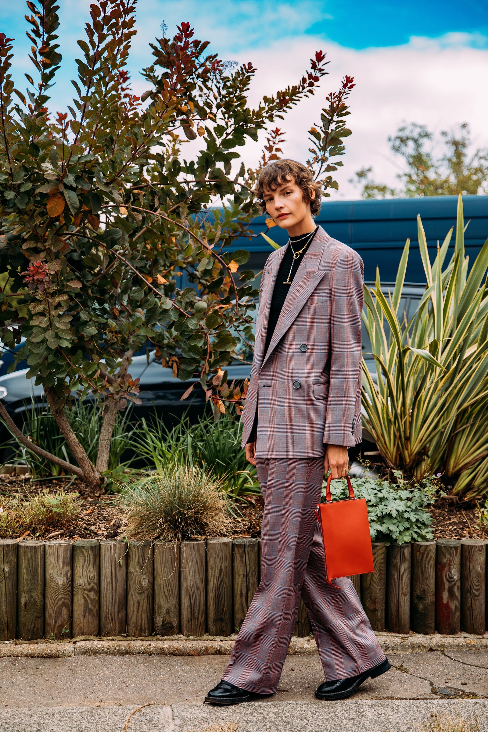 2023春夏巴黎时装周街拍特辑,2021巴黎高定时装周街拍