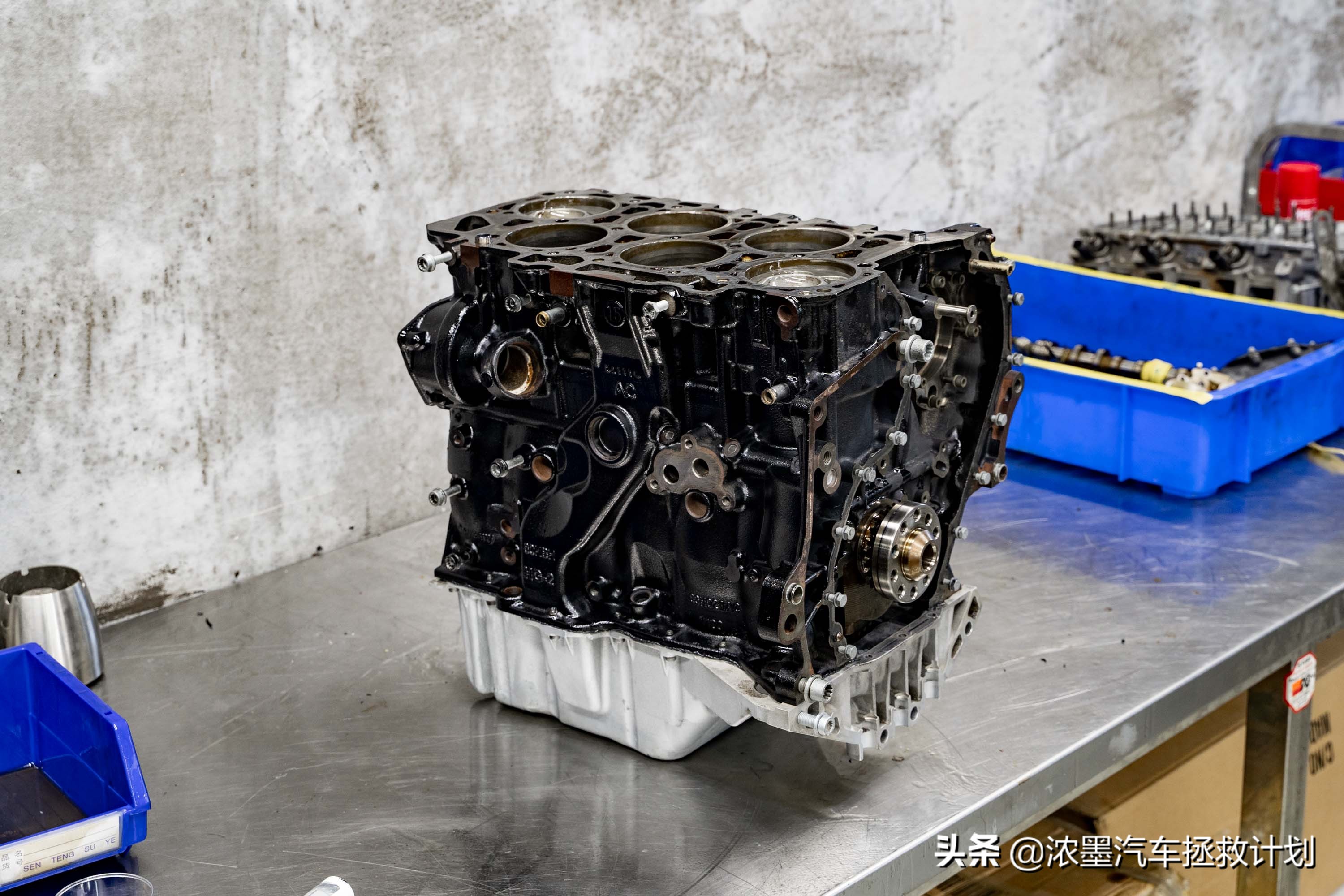 大众辉腾vr6,德系老款大众辉腾