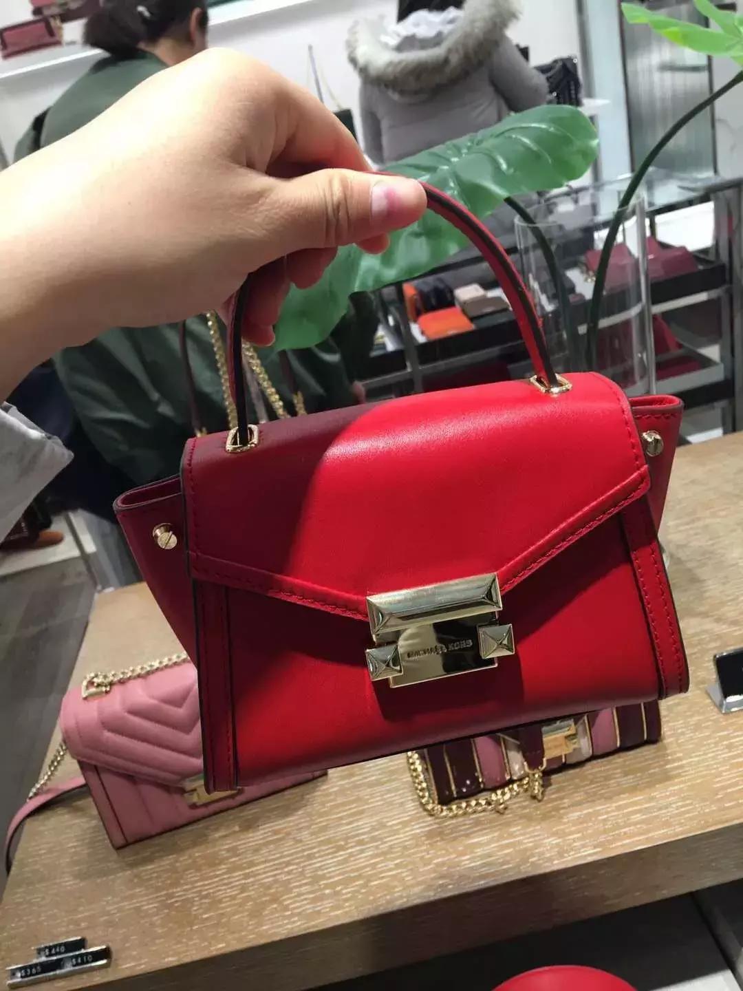 正品mk包包一般价格最新款,免税店mk的包包价格