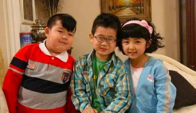 国民姐姐张子枫的成名秘史,国民妹妹张子枫5岁随母北漂