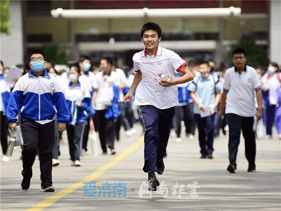 济南夏日风景美如画,济南美如画的地方