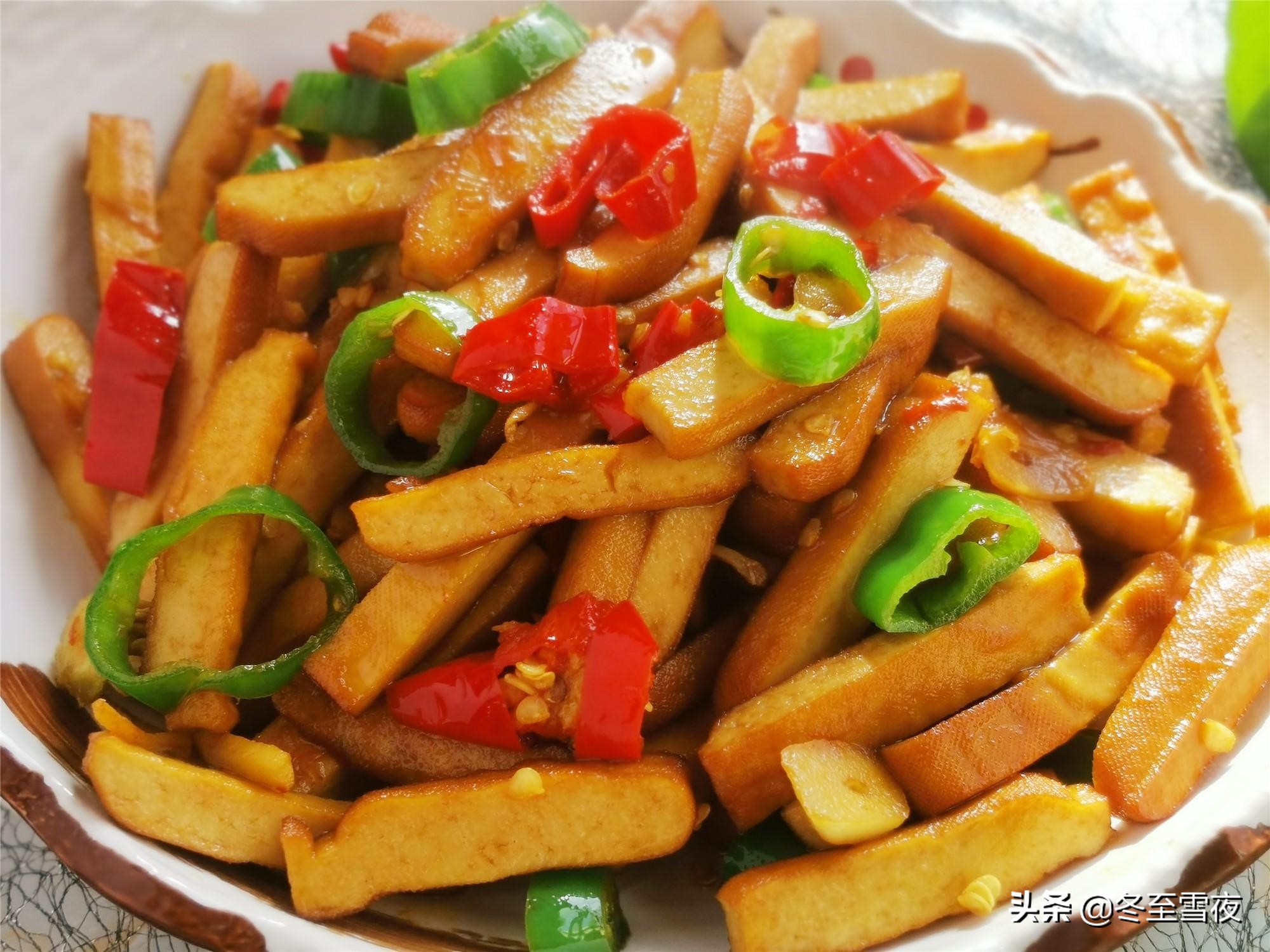 湘菜小炒香干大厨做法视频,湘菜大厨教你湖南名菜小炒香干