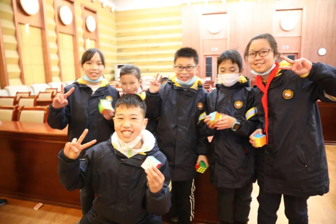 除了成都五朵金花还有哪些小学好,重庆五朵金花小学