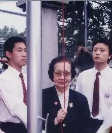 致敬4位当代科学家,致敬教育战线的突出人物