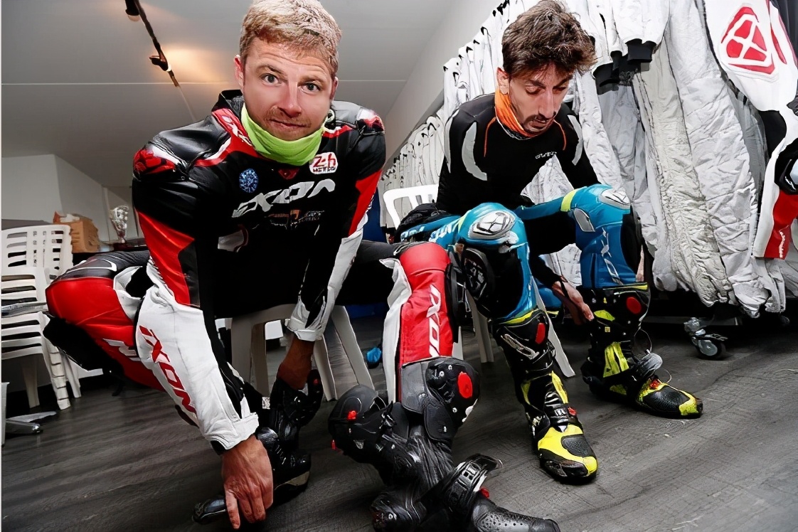 羽毛球史上最赚钱的运动员,羽毛球职业选手一个月能赚多少钱