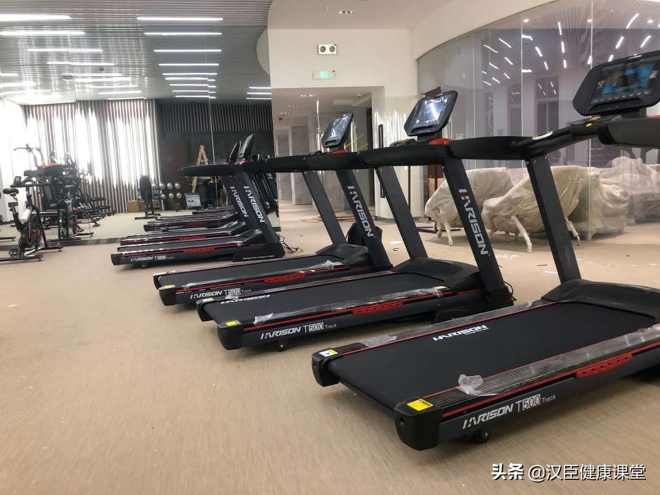 怎么判断跑步机是否需要加润滑油,跑步机跑多久加润滑油