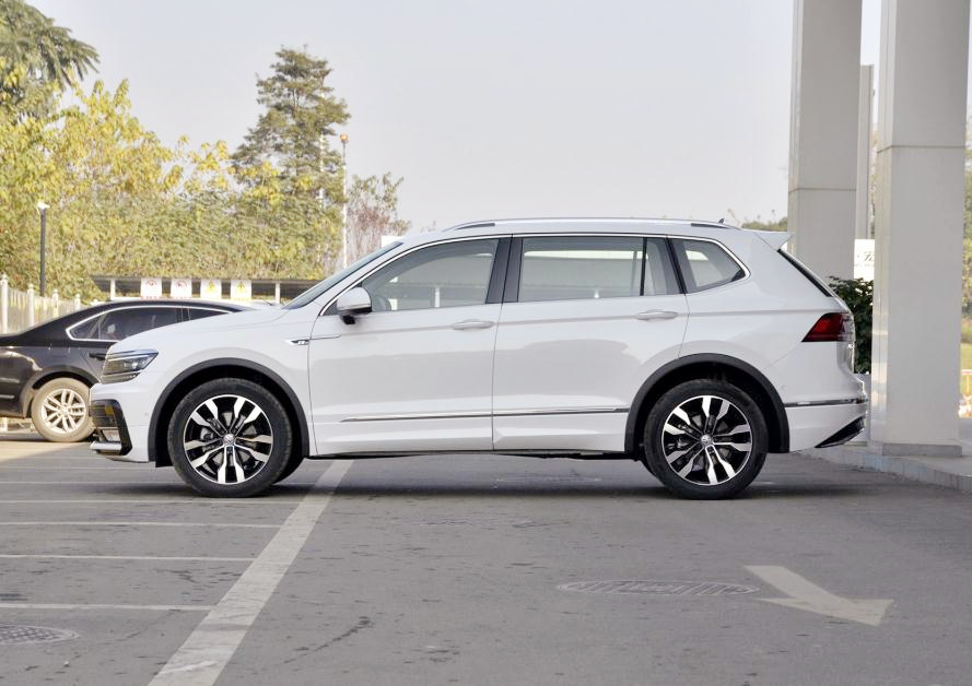 大众汉兰达2020款,大众小钢炮改黑武士