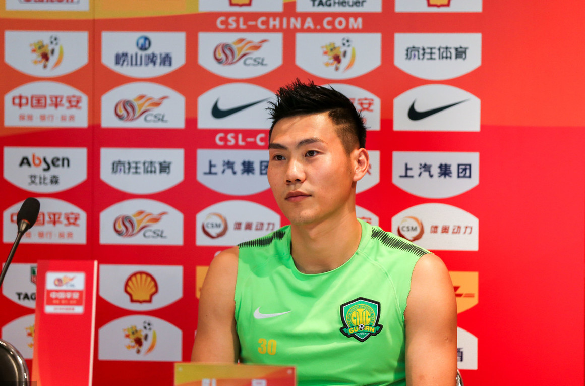 国安客战鲁能首发几成定局:大宝替身浮出水面,U23新星领衔锋线