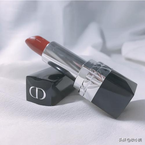 黄皮不要买什么色的口红,黄皮勿买口红色号