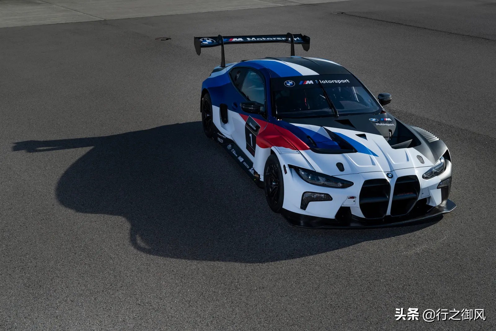 宝马m4gt32022款,宝马m4gt3夺冠24年