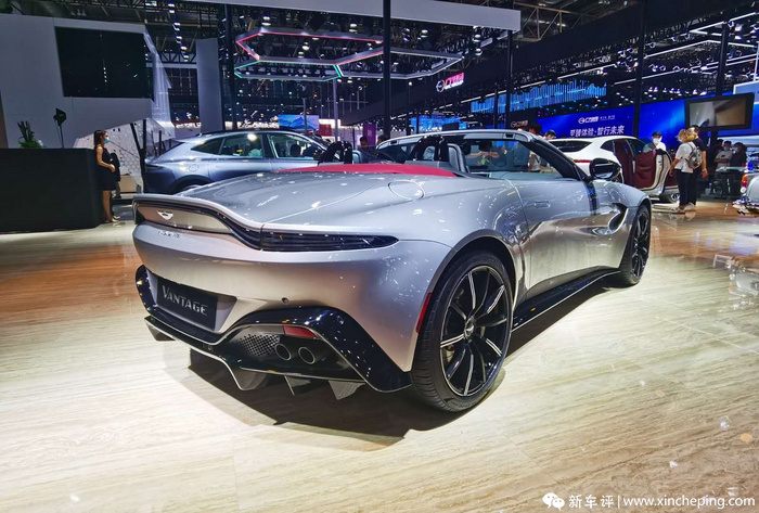 吉利星瑞和高尔夫8哪个更值得买,高尔夫和星瑞