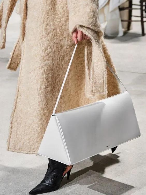 春季包包推荐小众平价品牌,小众包包百搭实用推荐品牌