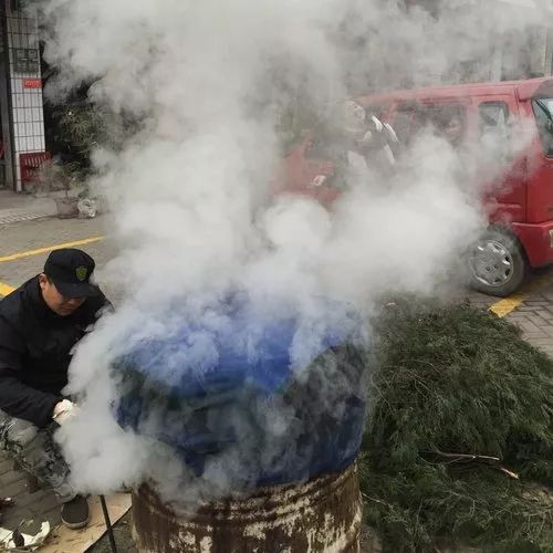 广东腊肠粗的好还是细的好,贵州腊肠和四川腊肠