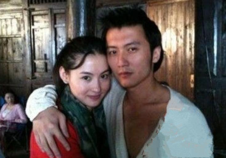 李亚鹏为什么嫁给周迅,李亚鹏和周迅在一起过吗