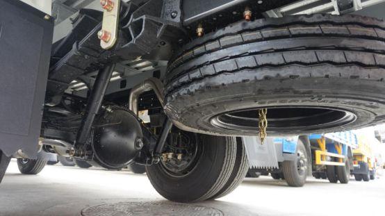 江铃顺达国五能跑多快,最新款江铃顺达排半3.3米