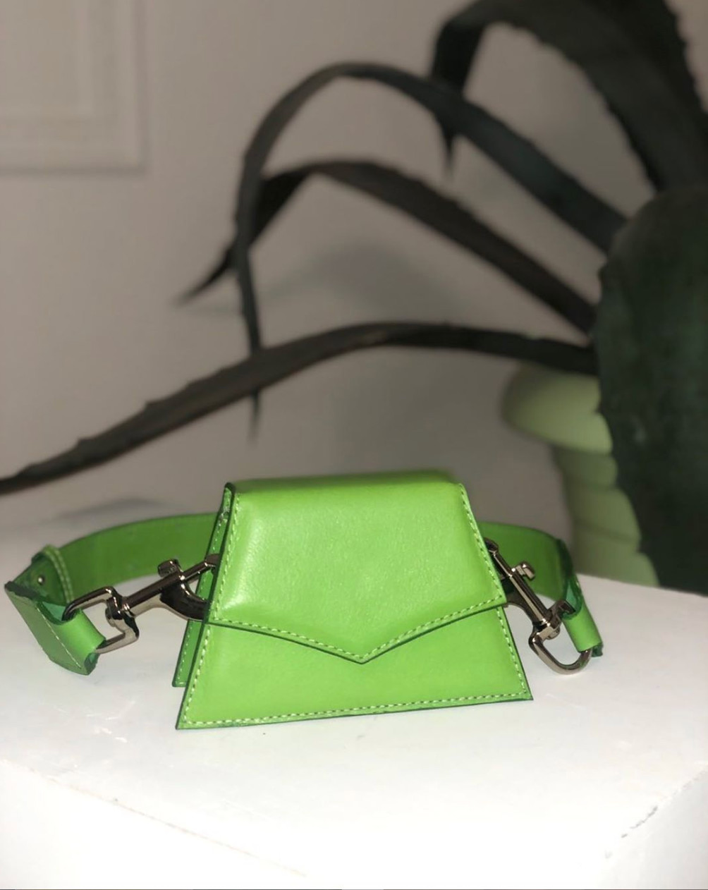 腋下包女款新款,明星同款腋下包推荐