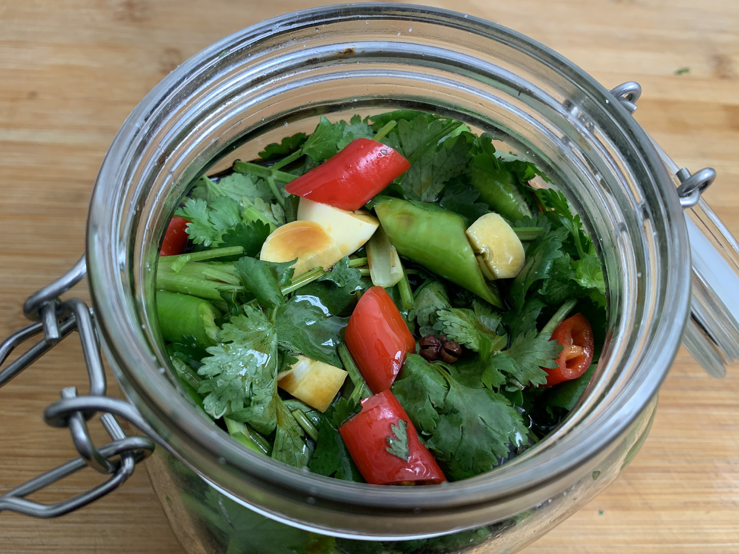 吃不完的香菜放冰箱怎么储存,吃不完的香菜保存最好的方法