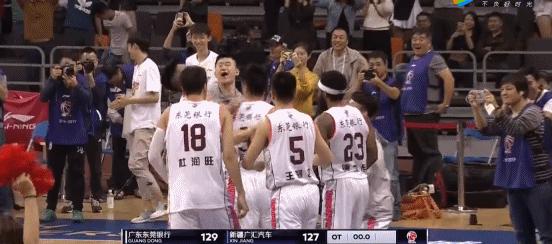 广东新疆加时孟铎绝杀全场回放,cba广东孟铎绝杀