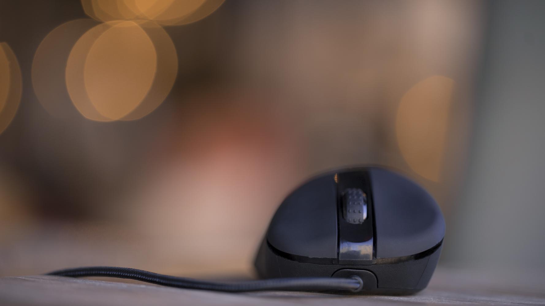 国产鼠标品牌,卓威鼠标滚轮怎么调松紧