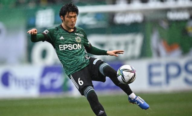 狼队vs日本使命召唤,英超狼队客胜富勒姆