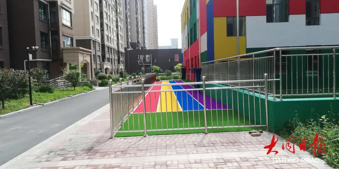 青岛市幼儿园圈地锁门最终结果,青岛幼儿园圈地业主锁门后续