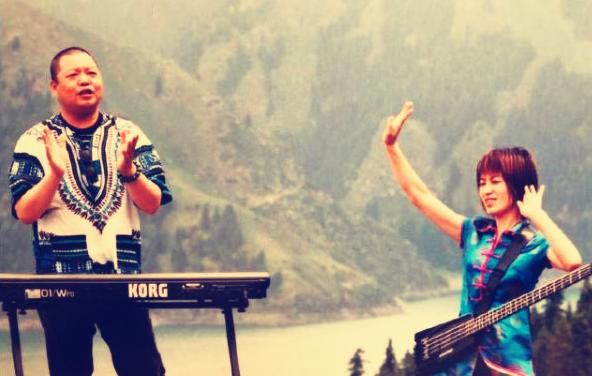 斯琴格日乐和臧天朔真情对唱,斯琴格日乐和臧天朔情感采访