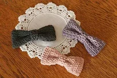 小的丝带蝴蝶结发饰教程,小的蝴蝶结发饰系法