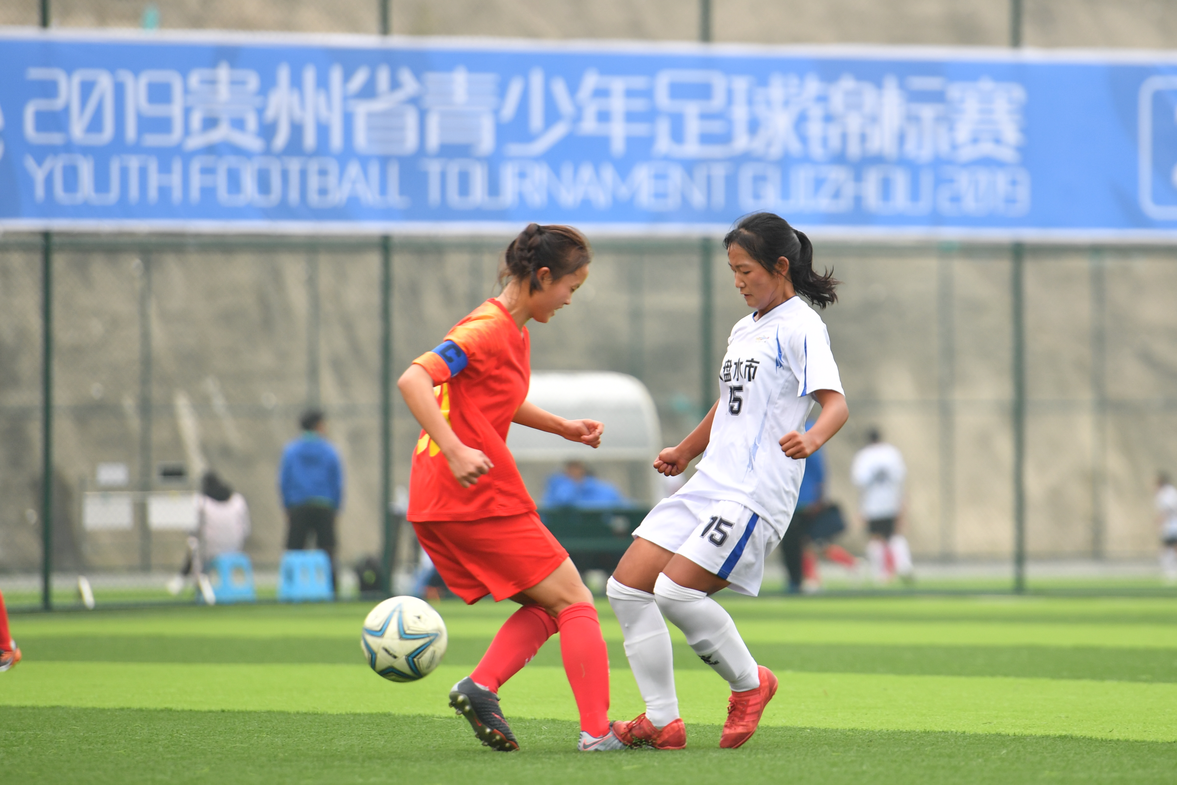 贵州省青少年足球锦标赛都匀揭幕,贵州将举办青少年足球联赛