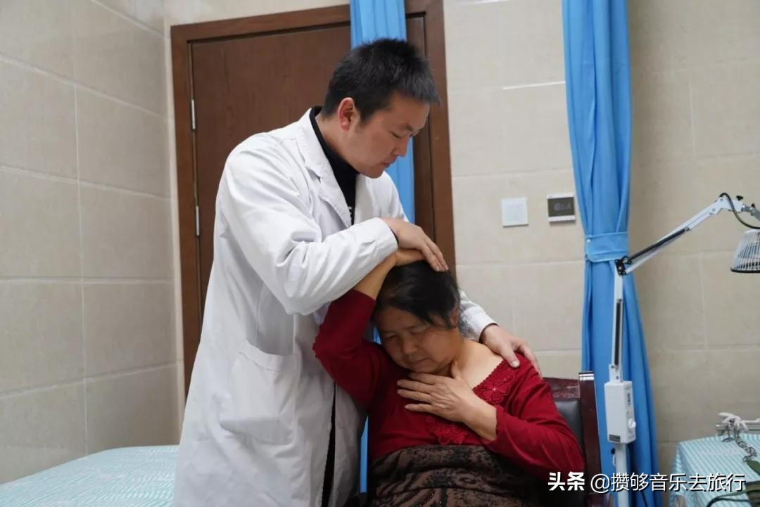 开诊了！彭山区中医医院新院区，首日运行顺利