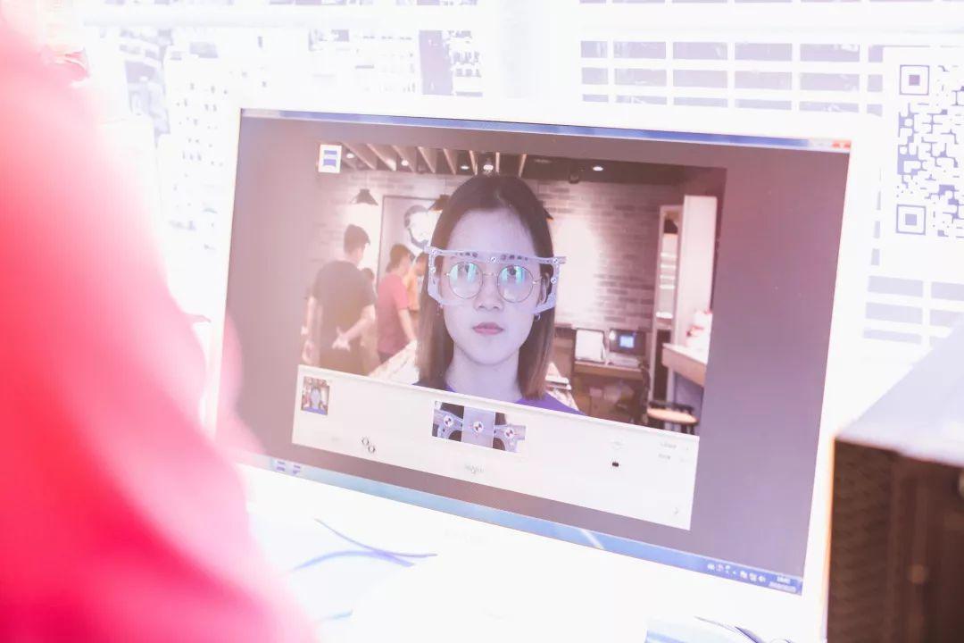 送镜框配镜,送镜框眼镜店