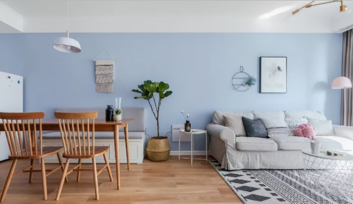 乳胶漆兑水刷墙对人体有害吗,墙面刷漆刷厚了好不好