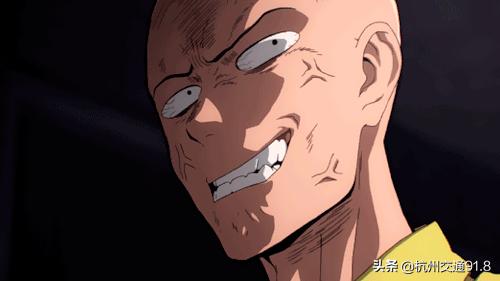 女大学生唱歌想哭,想唱歌不敢唱