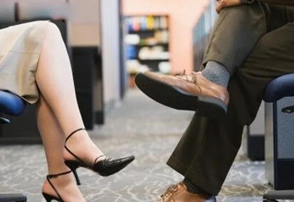 钱包越厚，屁股越痛？真的！它还有个医学名字