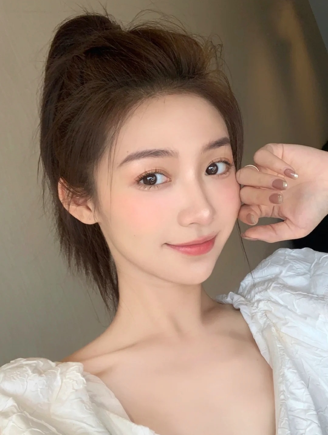 纹绣师操作美瞳线应该注意什么,新手纹绣师如何操作美瞳线