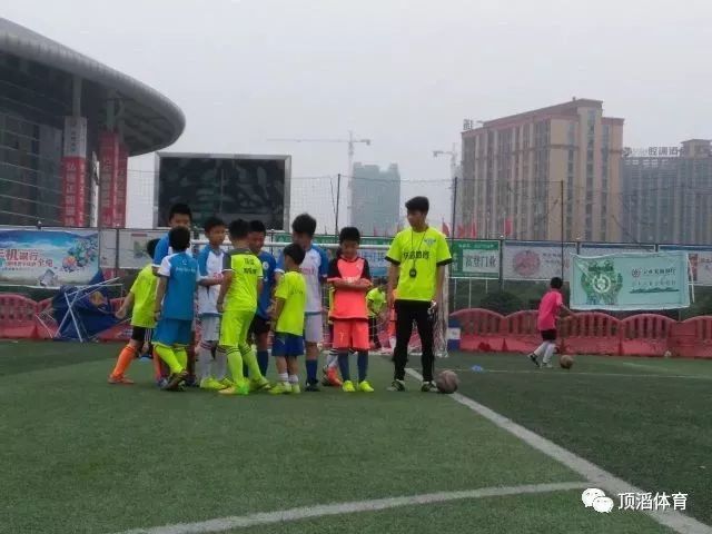 2020-2021足坛大事回顾,预测足坛未来十年的事件