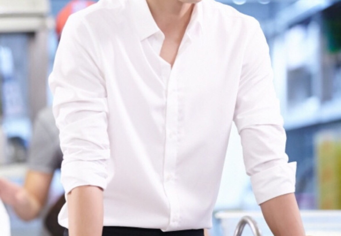 白衬衫在男生身上，为什么会有这么大的魅力？