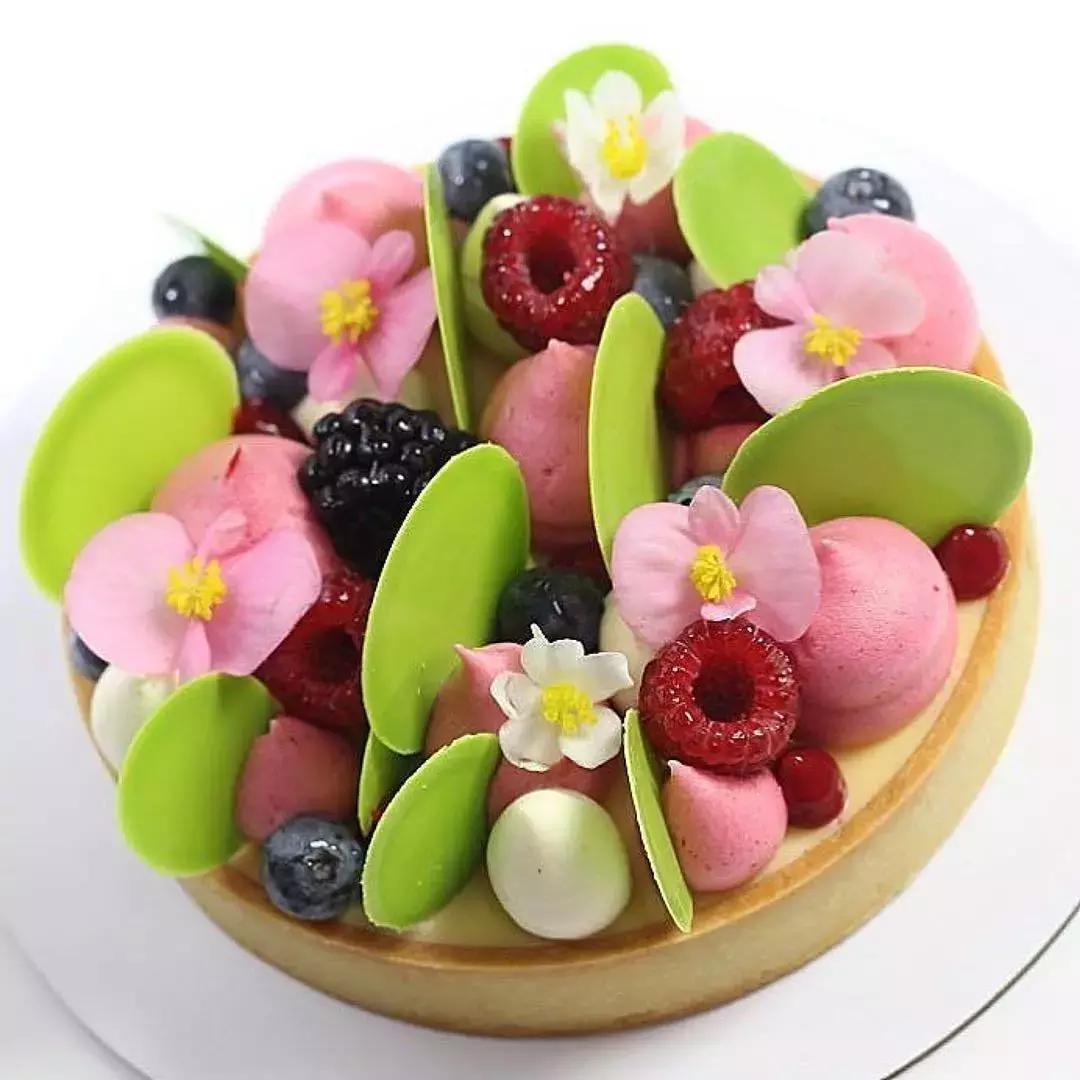 有颜色的马卡龙怎么做,如何做出简单的马卡龙