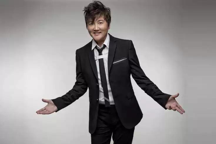 世界足球颁奖典礼回放,2021年世界足球先生颁奖盛典