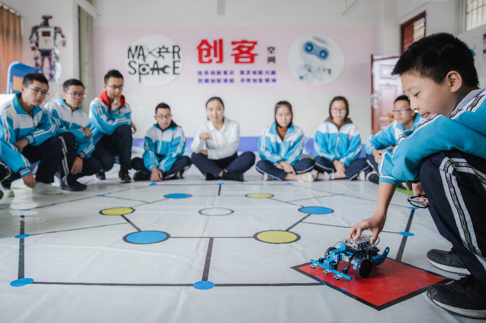 成都航天航空学校,成都航天中学在成都排名多少