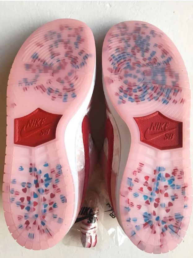 女的穿什么运动鞋好看,日常穿运动鞋推荐女