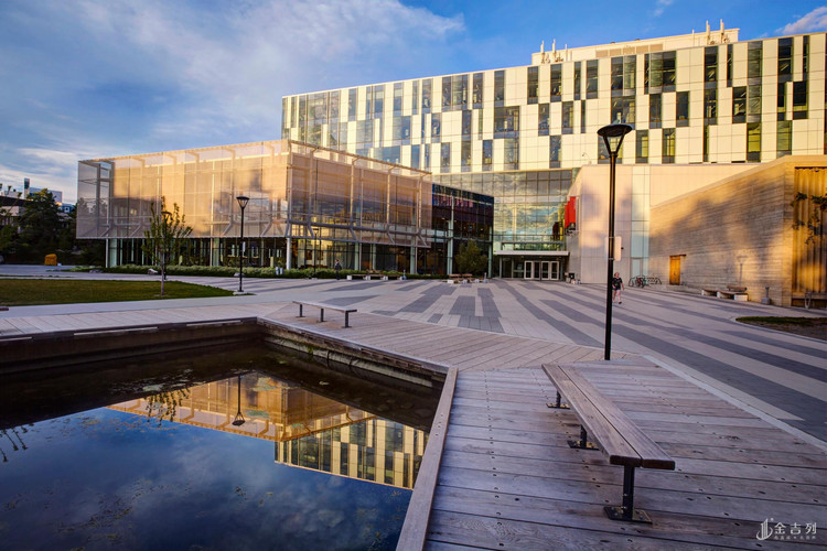 关于加拿大你不知道的冷知识,加拿大埃德蒙顿阿尔伯塔大学