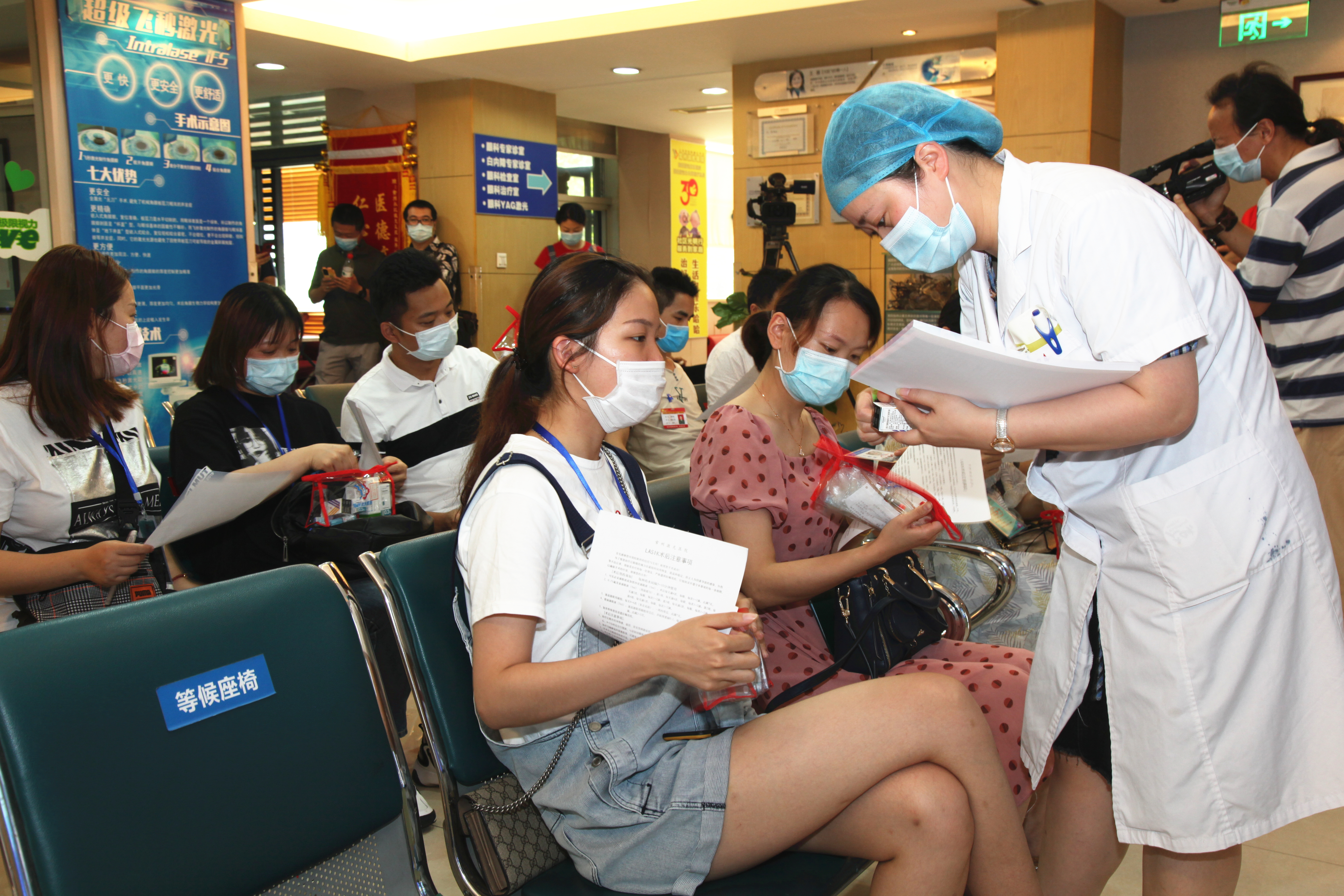 向最美逆行者致敬！援鄂医护接受激光近视手术，免费