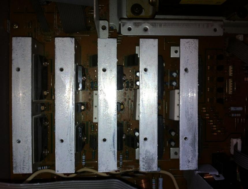 修一台建伍高端功放内部线路不亚于一台黑白电视机