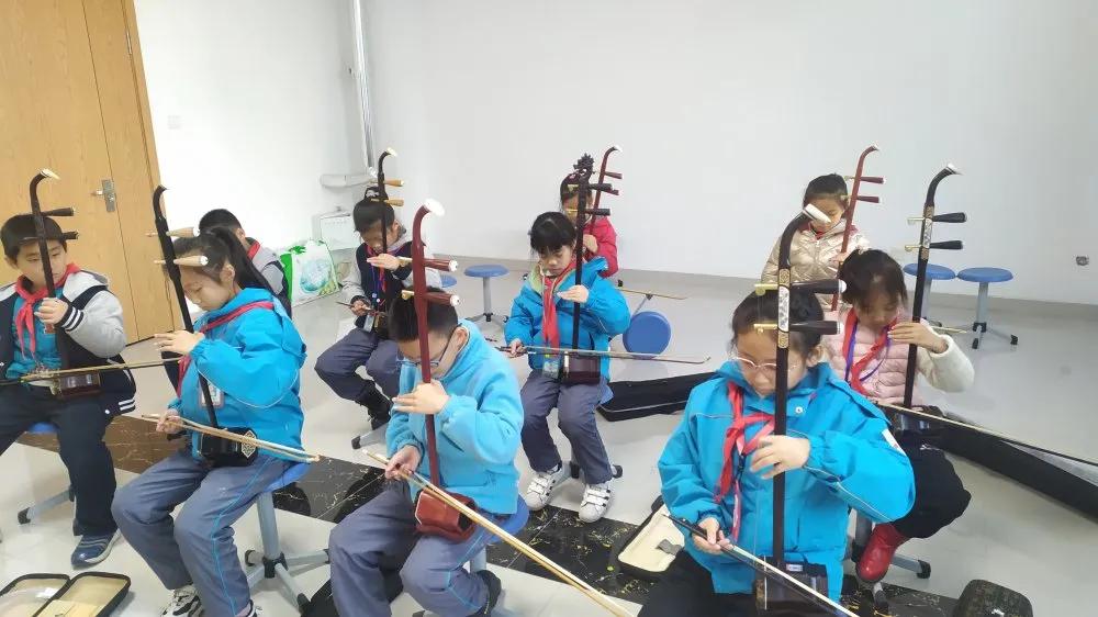 西街小学校园丰富多彩的社团活动,胶州市第六实验小学