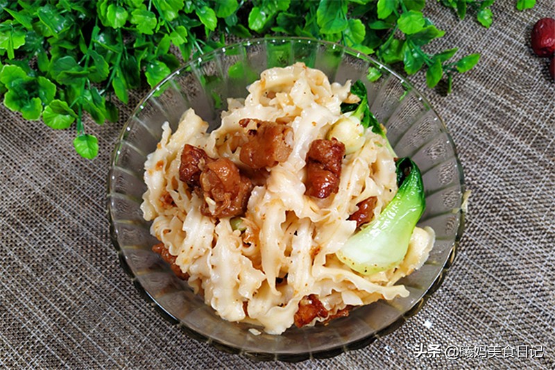 炒面咸香,咸香炒面